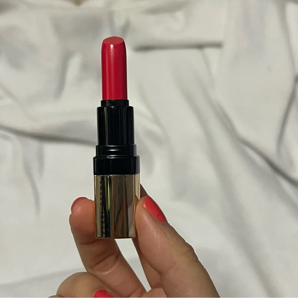 Bobbi Brown Luxe Lip Color Lipstick Tahiti Pink Mini 0.08oz/2.5g Aug sale